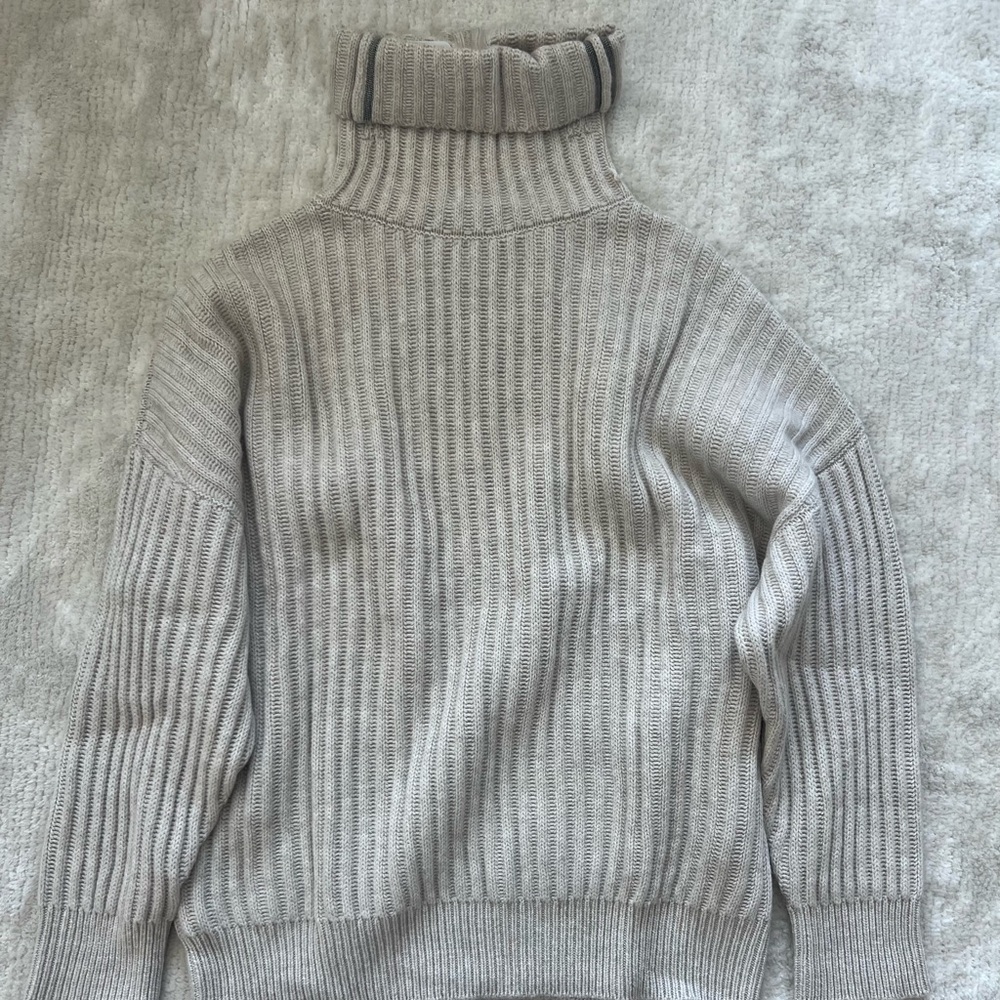 Brunello Cucinelli Light Gray Turtleneck Sweater